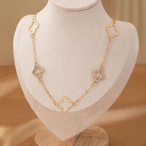 Clover Elegant Gold and Silver Women's Necklace